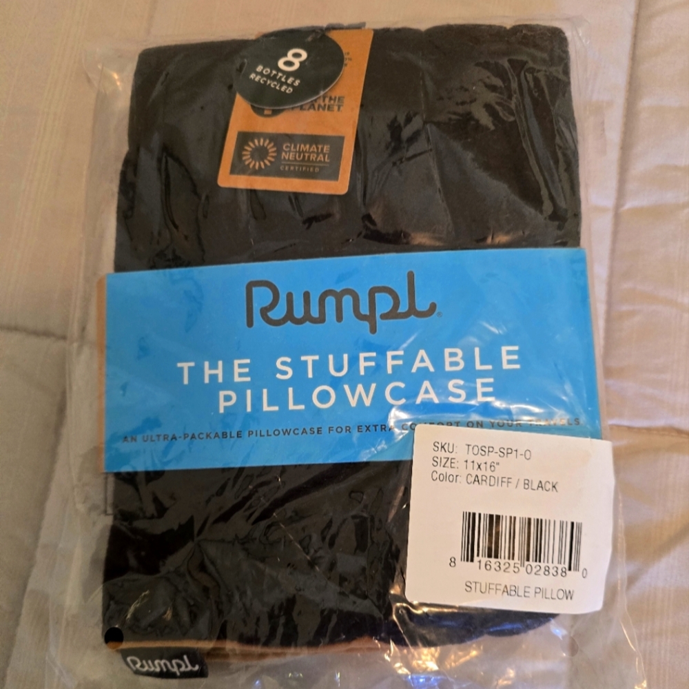 Rumpl Stuffable Pillowcase Black